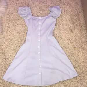 blue button down dress!